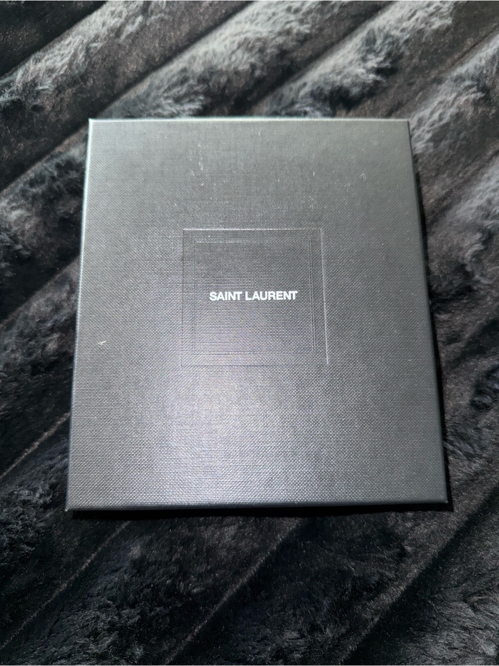 Saint Laurent Pebbled Leather Fragments Zipped Card Case - Picture 4 of 4
